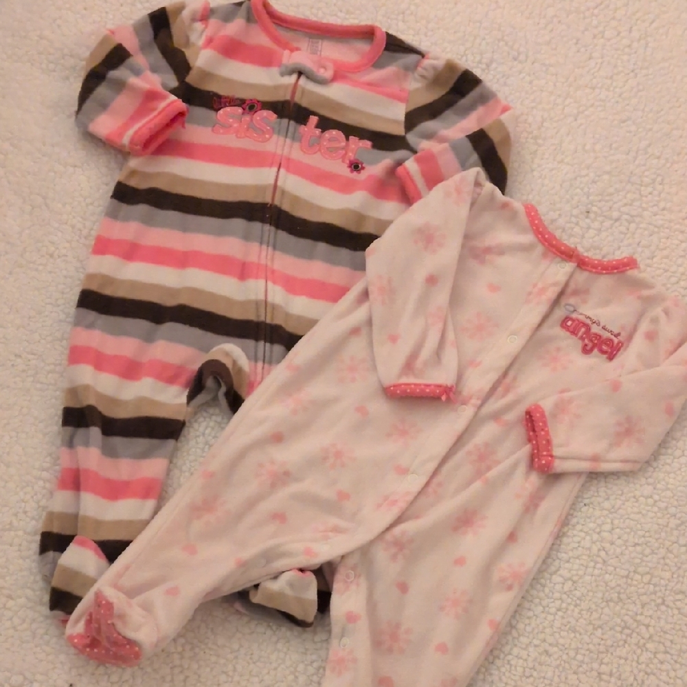 Cozy Footies for Kids.  Little Sister And Mommy's Sweet Angel Sayings And Wings
